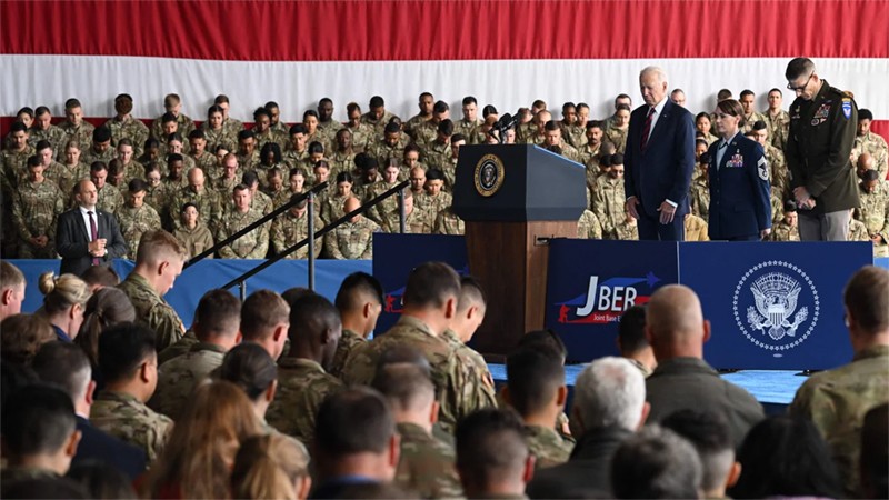 Tổng thống Joe Biden đã có bài phát biểu tại căn cứ quân sự Elmendorf-Richardson ở thành phố Anchorage (tiểu bang Alaska), ngày 11/9/2023. (Ảnh: Getty Images)