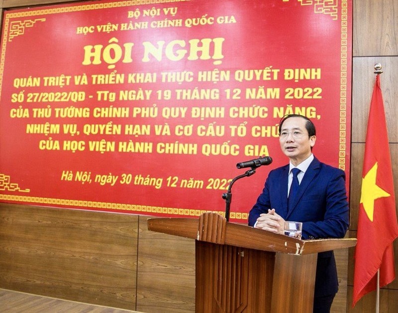 Giám đốc Học viện Hành chính Quốc gia Nguyễn Bá Chiến.