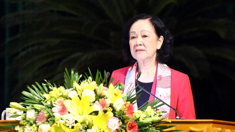 Đồng chí Trương Thị Mai phát biểu ý kiến tại Hội nghị.