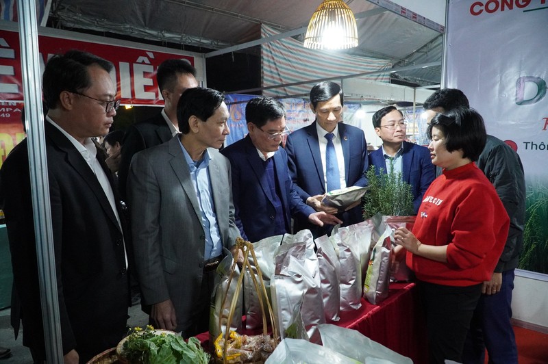 Thái Bình tổ chức 20 gian hàng bình ổn giá tại Hội chợ Xuân Quý Mão 2023.