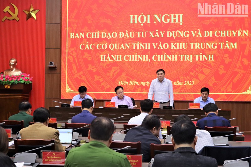Bí thư Tỉnh ủy Điện Biên Trần Quốc Cường, phát biểu chỉ đạo tại phiên họp.