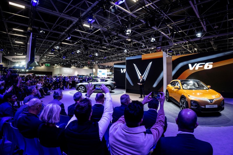 Ô tô điện VinFast tại triển lãm Paris Motor Show 2022.
