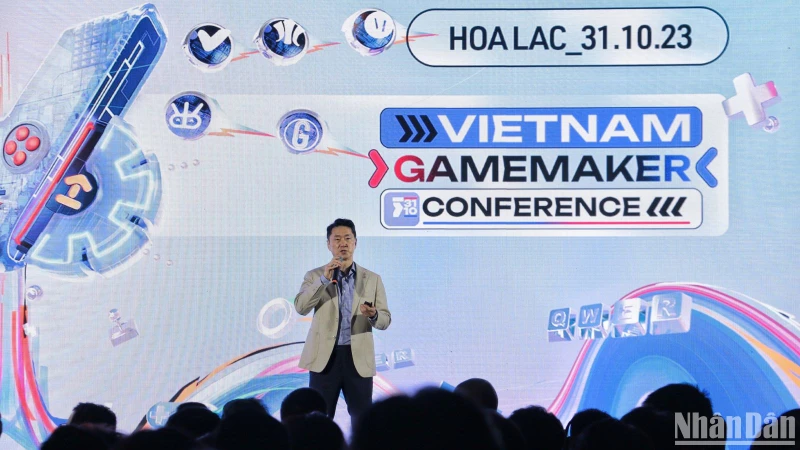Đại diện một số doanh nghiệp phát triển game chia sẻ về những cơ hội và thách thức trong hoạt động đầu tư ngành này tại Việt Nam. (Ảnh: HÀ NAM)