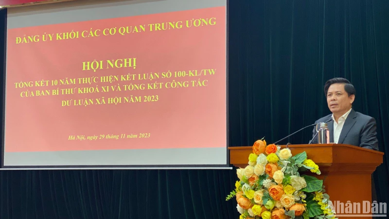 Đồng chí Nguyễn Văn Thể phát biểu tại Hội nghị.