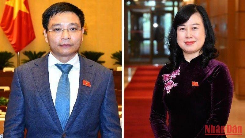 Tân Bộ trưởng Giao thông vận tải Nguyễn Văn Thắng và tân Bộ trưởng Y tế Đào Hồng Lan. (Ảnh: THỦY NGUYÊN)