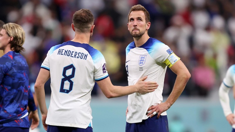 Nỗi buồn của các cầu thủ Anh sau khi bị loại. (Ảnh: TheTimes)
