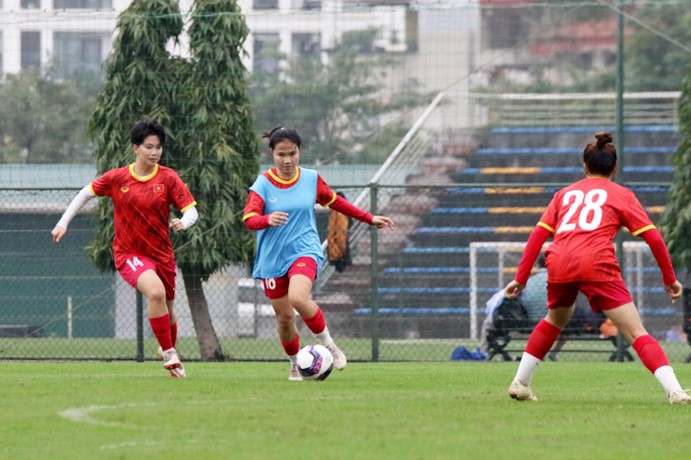 Các tuyển thủ U20 nữ Việt Nam bước vào quá trình tập luyện quan trọng. (Ảnh: VFF)