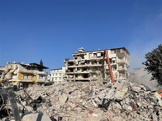 Khu vực hứng chịu động đất tại Antakya, thủ phủ tỉnh Hatay. (Ảnh: TTXVN)