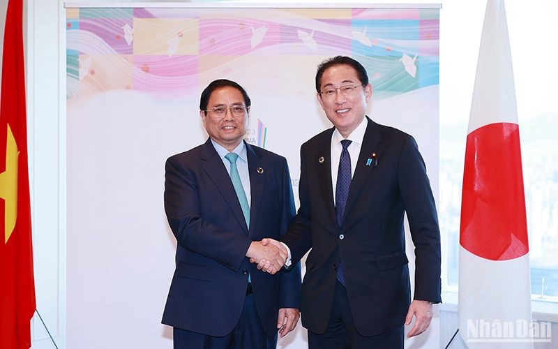 Thủ tướng Phạm Minh Chính hội đàm cùng Thủ tướng Kishida Fumio. (Ảnh: DƯƠNG GIANG)