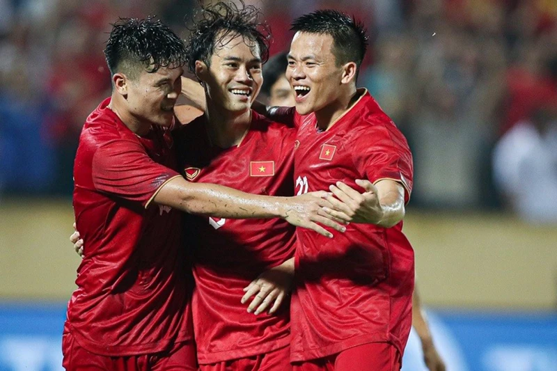 Đội tuyển Việt Nam tăng 1 bậc trên Bảng xếp hạng FIFA tháng 10