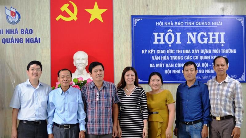 Ban công tác xã hội-từ thiện Hội Nhà báo tỉnh Quảng Ngãi ra mắt.