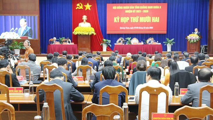 Quang cảnh kỳ họp thứ 12 Hội đồng nhân dân tỉnh Quảng Nam.