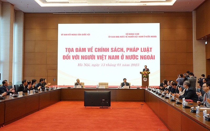 Công tác về người Việt Nam ở nước ngoài luôn được quan tâm sâu sắc. 