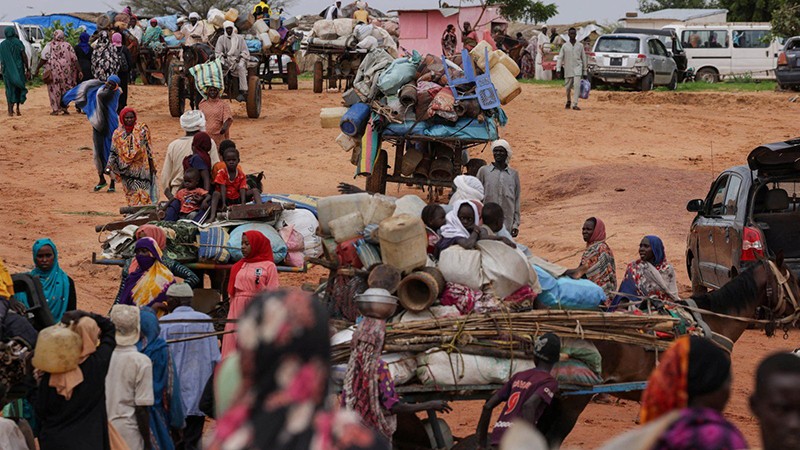 Người tị nạn Sudan trú ẩn tại khu vực biên giới Cộng hòa Chad. (Ảnh REUTERS) 