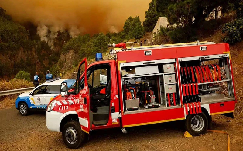Tây Ban Nha đối phó với vụ cháy rừng ở Tenerife.