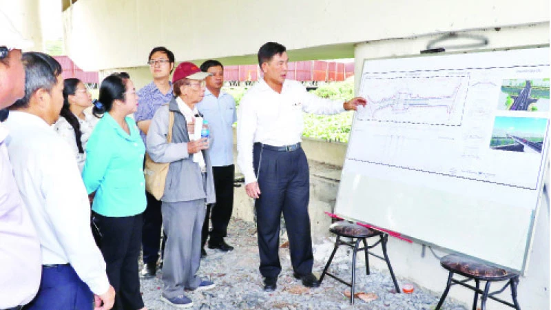 Lãnh đạo Mặt trận Tổ quốc Thành phố Hồ Chí Minh tham gia hoạt động giám sát các dự án quan trọng trên địa bàn thành phố.