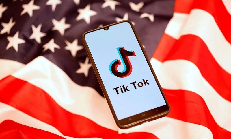 TikTok chịu áp lực rất lớn từ các nhà lập pháp và quan chức chính phủ Mỹ trong thời gian qua. (Ảnh minh họa: Reuters)