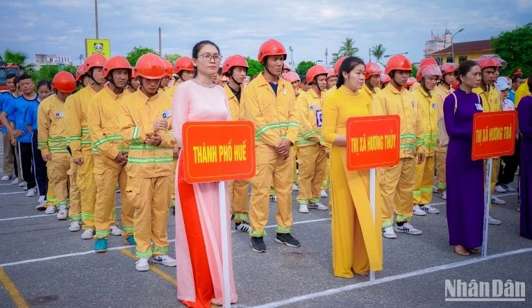 Gần 300 vận động viên tham gia Hội thao nghiệp vụ chữa cháy và cứu nạn, cứu hộ tỉnh Thừa Thiên Huế lần thứ nhất.