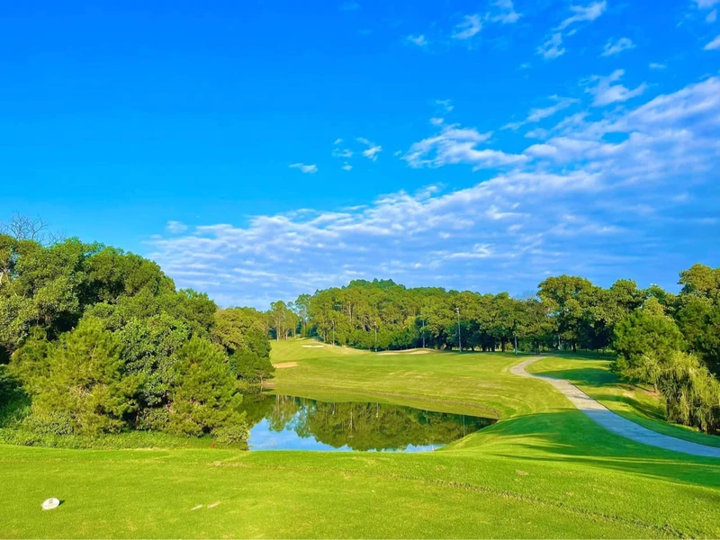 Hà Nội là “Điểm đến thành phố golf tốt nhất thế giới năm 2023”.