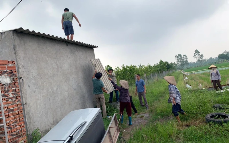 Giải tỏa, phá dỡ những công trình vi phạm trên đất nông nghiệp tại Hưng Yên. 