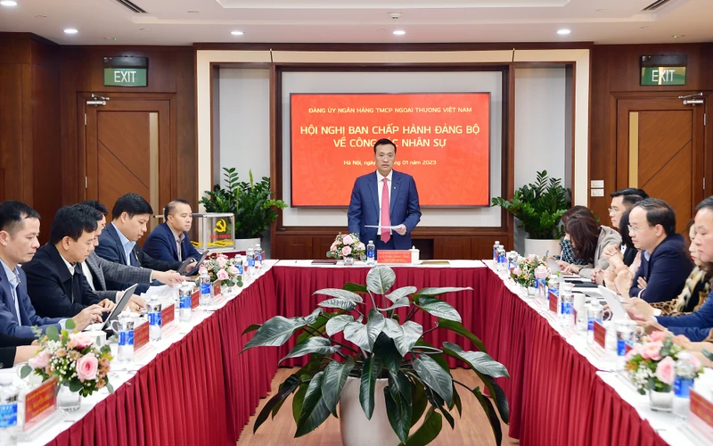 Hội nghị Ban Chấp hành Ðảng bộ về công tác nhân sự của Vietcombank ngày 8/1/2023. 