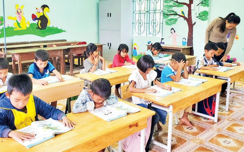 Một lớp học ở huyện miền núi Minh Hóa (Quảng Bình). 