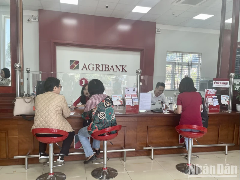 Agribank dành 30.000 tỷ đồng cho vay nhà ở xã hội với lãi suất ưu đãi.
