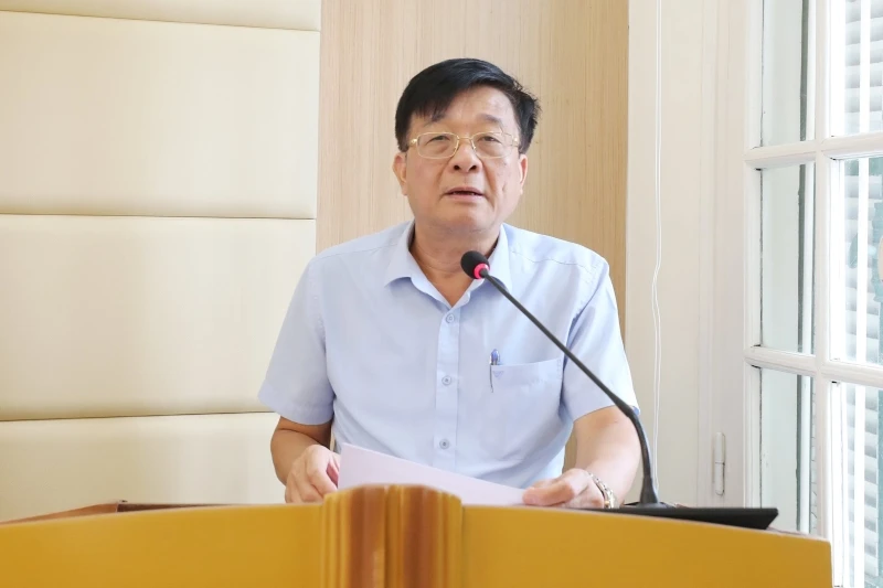 Phó Chủ tịch kiêm Tổng Thư ký Hiệp hội Ngân hàng Việt Nam Nguyễn Quốc Hùng phát biểu tại tọa đàm.