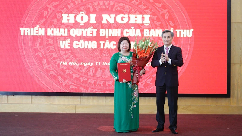 Triển khai quyết định của Ban Bí thư về công tác cán bộ tại Liên minh Hợp tác xã Việt Nam.
