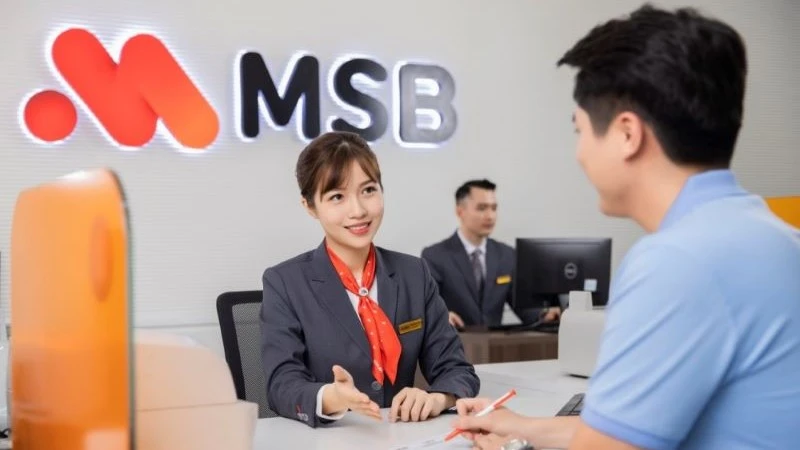 Giao dịch khách hàng tại MSB.