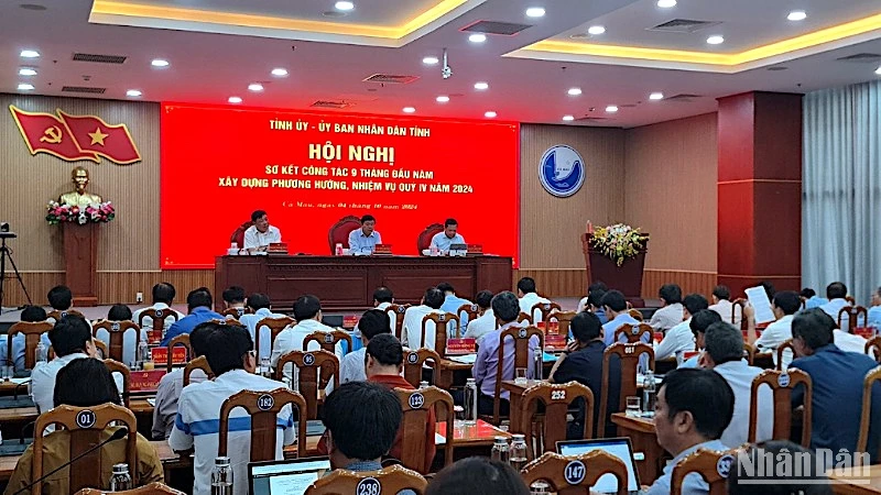 Hội nghị sơ kết 9 tháng và triển khai phương hướng, nhiệm vụ trong những tháng còn lại của năm 2024 tại Cà Mau.