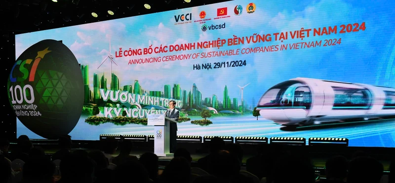 Lễ công bố các Doanh nghiệp Bền vững tại Việt Nam 2024 do Liên đoàn Thương mại và Công nghiệp Việt Nam tổ chức tại Hà nội ngày 29/11/2024.