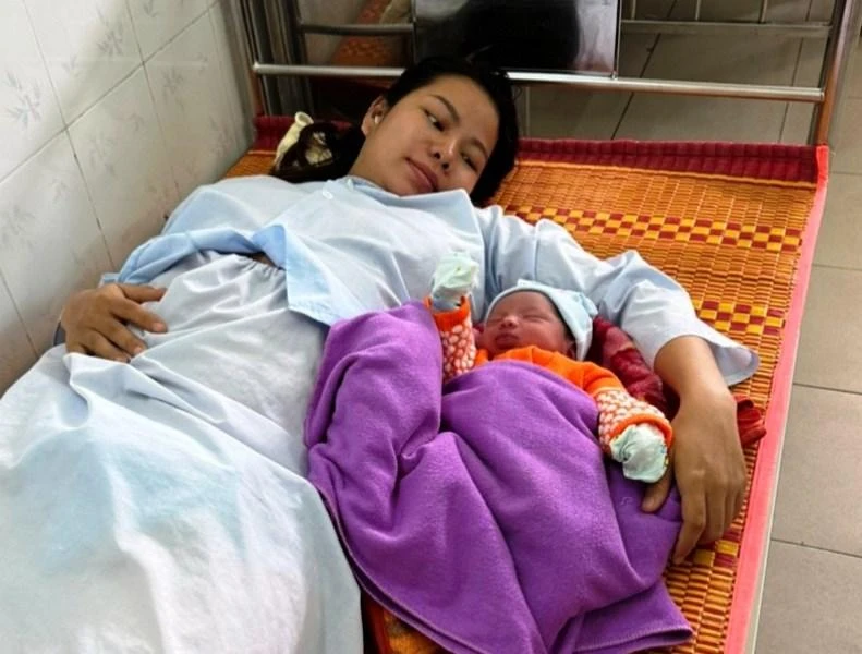 Sản phụ Nguyễn Thị Ngọc đã sinh cháu trai, nặng 3,5kg an toàn, mạnh khỏe.