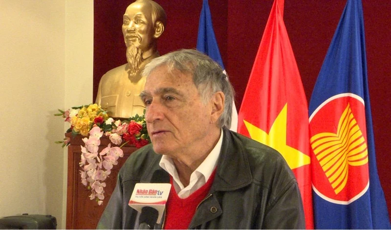 Cựu Tổng thư ký Hội Hữu nghị Pháp-Việt, ông Jean-Pierre Archambault: Việc bảo đảm nhân quyền ở Việt Nam ngày càng tốt, tuy nhiên chưa được báo chí quốc tế phản ánh đầy đủ. 