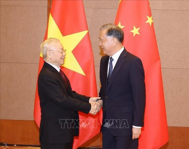 Tổng Bí thư Nguyễn Phú Trọng hội kiến Chủ tịch Chính hiệp toàn quốc Trung Quốc Uông Dương. (Ảnh: TTXVN)