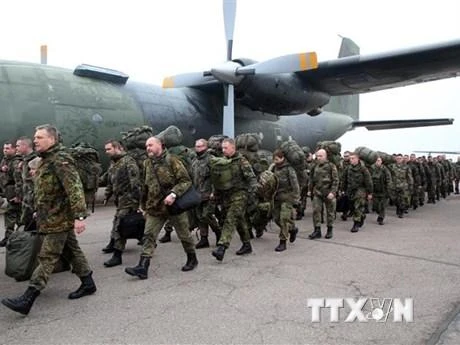 Binh sỹ Đức tham gia sứ mệnh của Tổ chức Hiệp ước Bắc Đại Tây Dương (NATO) tại Karmelava, Lithuania. (Ảnh: AFP/TTXVN)