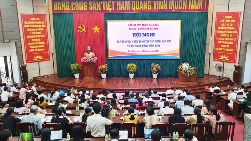 Quang cảnh Hội nghị.