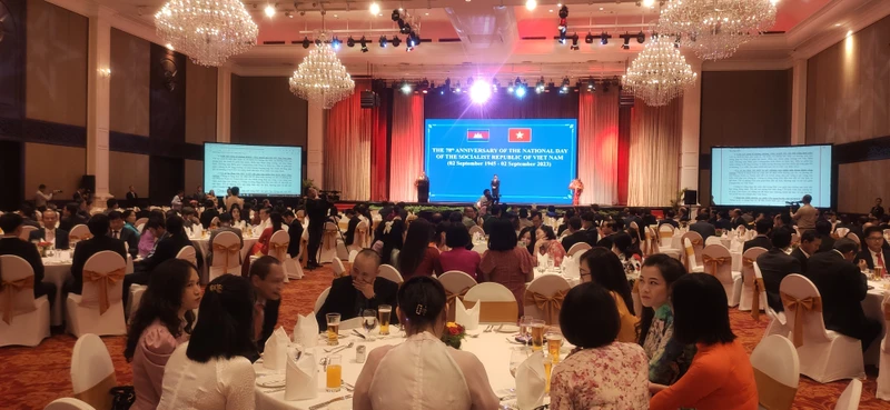 Lễ kỷ niệm 78 năm Quốc khánh Việt Nam có sự tham dự của gần 300 đại biểu và khách mời