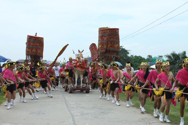 Hội Gióng được UNESCO công nhận là Di sản văn hóa phi vật thể đại diện của nhân loại. 