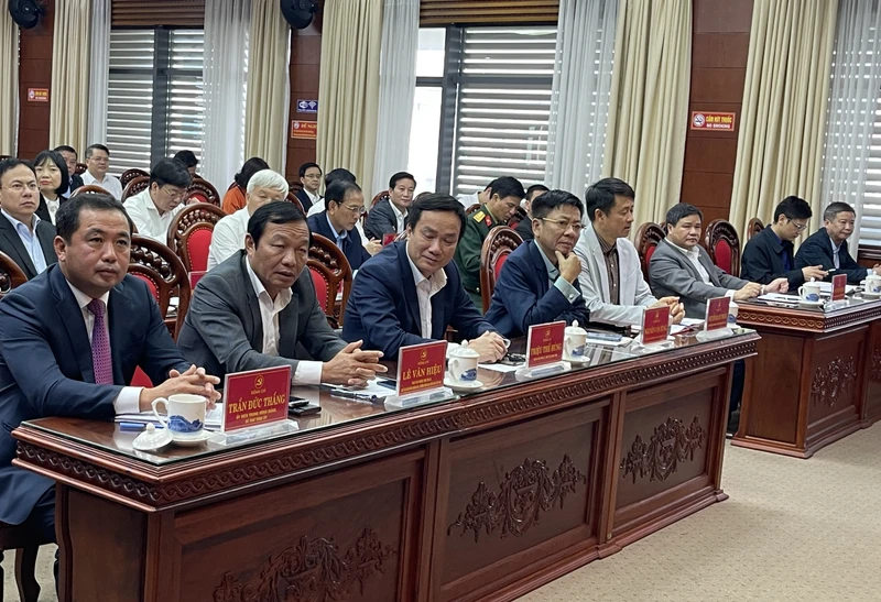 Các đại biểu dự Hội nghị lần thứ 18 Ban Chấp hành Đảng bộ tỉnh Hải Dương khóa 17.