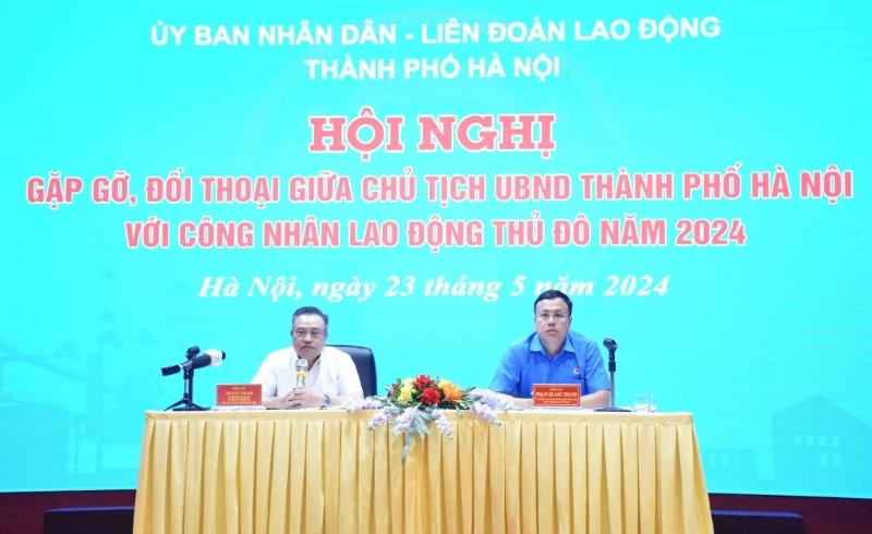 Lãnh đạo thành phố Hà Nội đối thoại với công nhân, người lao động Thủ đô.