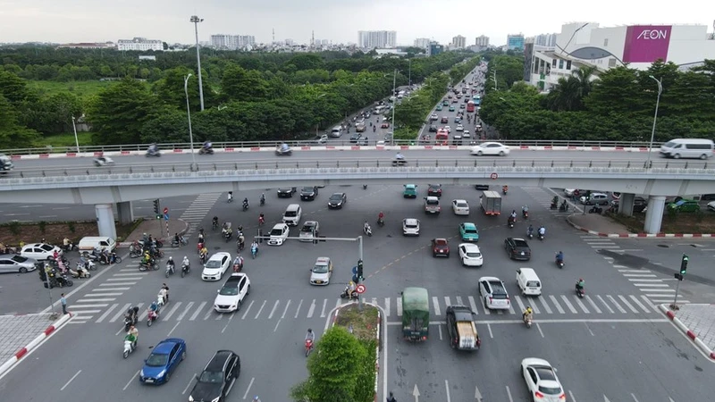 Việc xây dựng hầm chui Cổ Linh-cầu Vĩnh Tuy sẽ góp phần quan trọng giảm ùn tắc cho khu vực này.