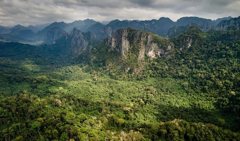 Vườn quốc gia Hin Namno của Lào có tiềm năng lớn về du lịch tự nhiên với hệ thống hang động đá vôi tuyệt đẹp. Ảnh: hinnamno.org