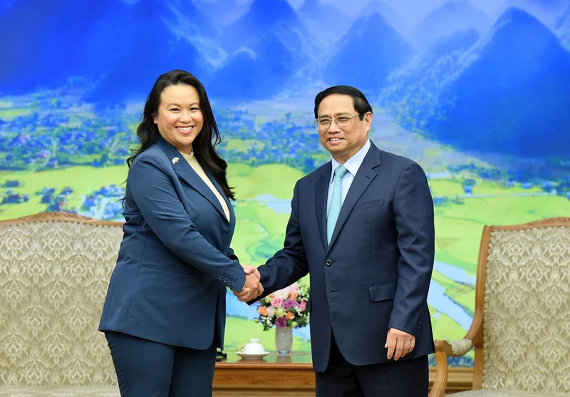 Thủ tướng Phạm Minh Chính tiếp Thị trưởng Oakland Sheng Thao.