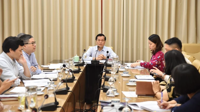 Thứ trưởng Bộ Ngoại giao Hà Kim Ngọc chủ trì cuộc họp.