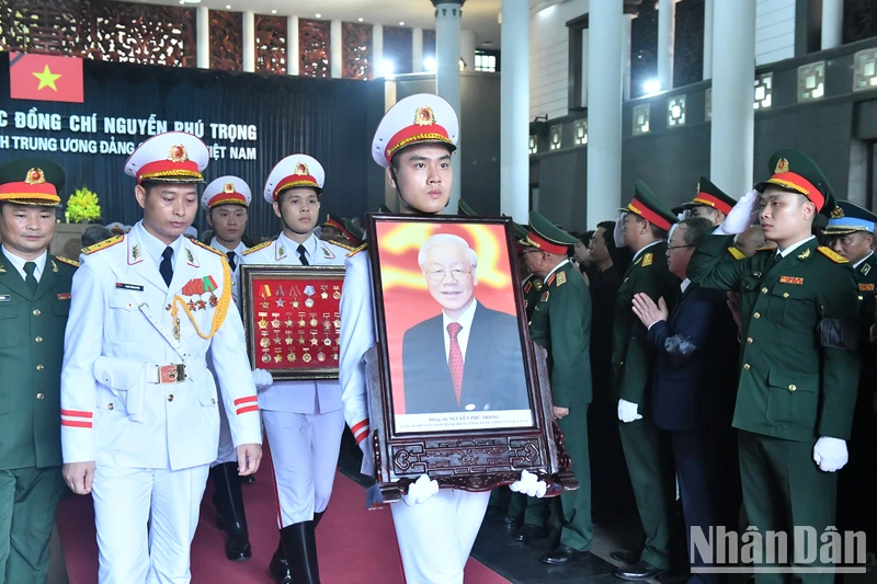 Lễ truy điệu Tổng Bí thư Nguyễn Phú Trọng được cử hành trọng thể tại Nhà tang lễ Quốc gia.