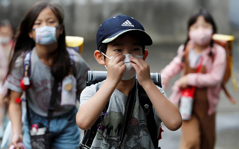 Tỷ lệ sinh thấp kéo dài khiến Nhật Bản mất cân bằng dân số nghiêm trọng. (Ảnh Reuters)