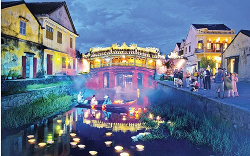 Phố cổ Hội An (Quảng Nam) điểm đến thu hút du khách hàng đầu của Việt Nam. (Ảnh: TRỌNG KHANG)