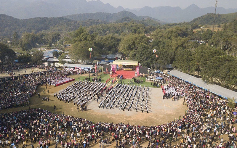 Lễ hội Khai hạ dân tộc Mường tỉnh Hòa Bình được công nhận là Di sản văn hóa phi vật thể quốc gia. (Ảnh TRỌNG ĐẠT)
