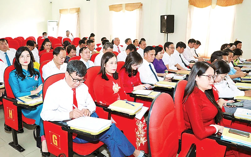 Các học viên tham dự lớp bồi dưỡng cán bộ quy hoạch nguồn chức danh Ủy viên ban thường vụ quận, huyện, thị ủy và đảng ủy trực thuộc Thành ủy Hà Nội, nhiệm kỳ 2025-2030.